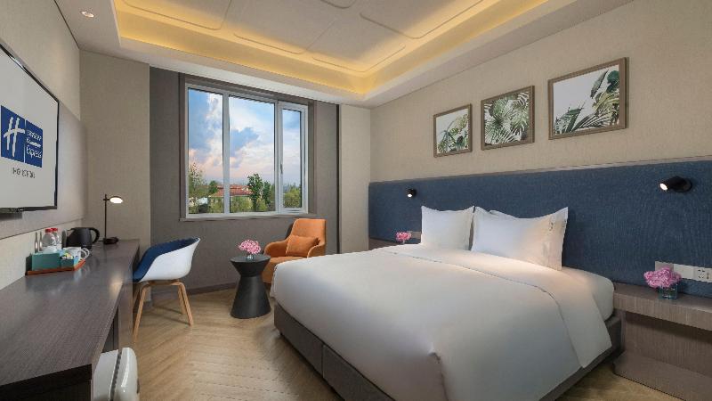 Номер Стандарт, Holiday Inn Express Toulon Est, An Ihg