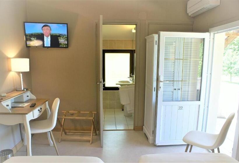 Номер Стандарт, Hôtel La Verperie