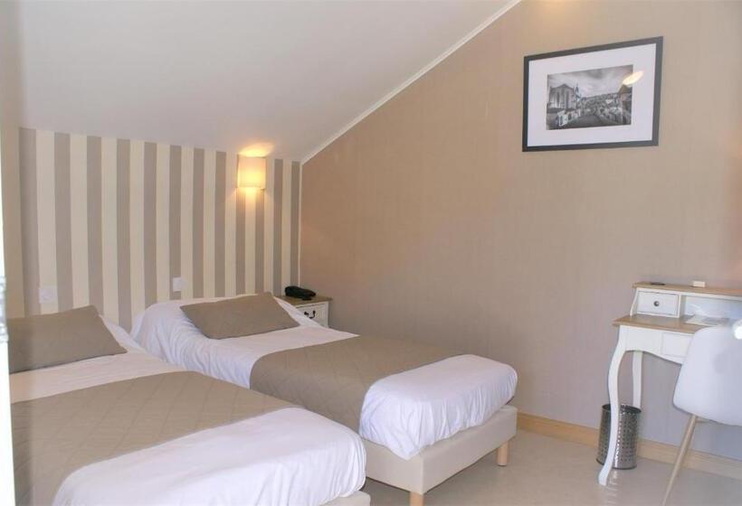 Номер Стандарт, Hôtel La Verperie