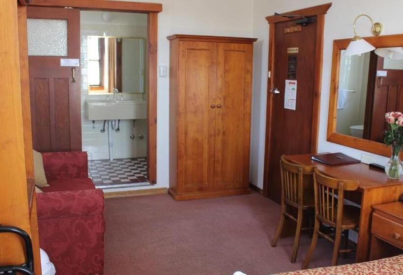 غرفة قياسية سرير ملكى, The Metropole Guest House Katoomba