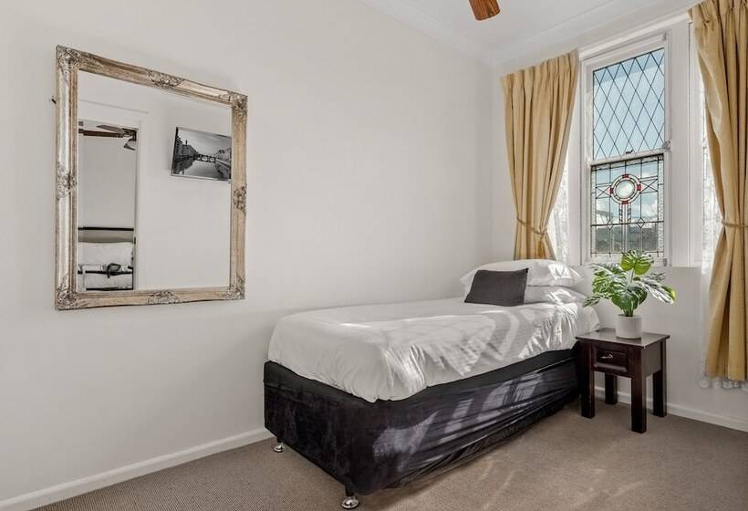 غرفة عائلية, The Metropole Guest House Katoomba