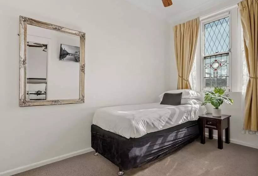 Perhehuone, The Metropole Guest House Katoomba