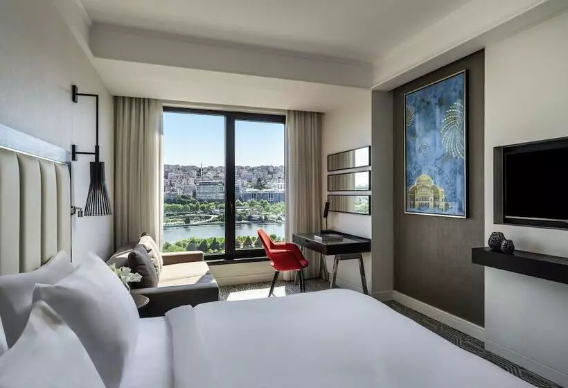 オーシャンビューデラックスルーム, Mövenpick Istanbul Hotel Golden Horn