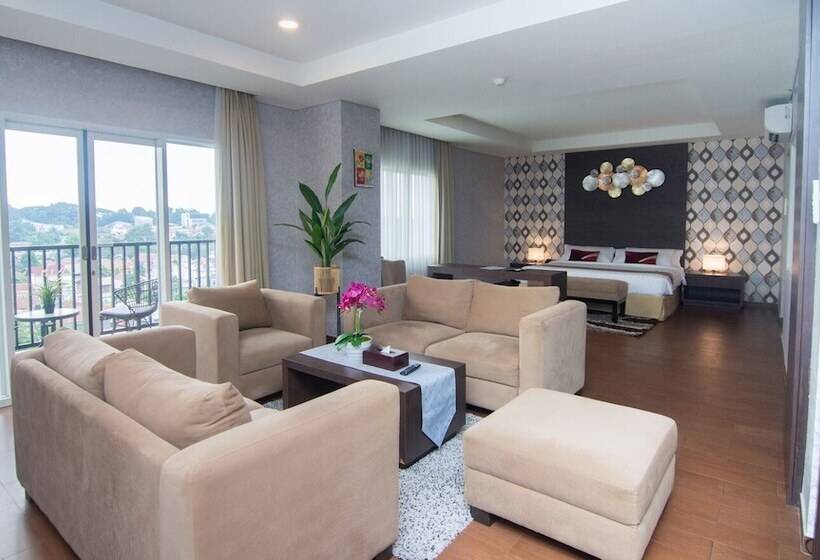 Королевский Люкс, Padjadjaran