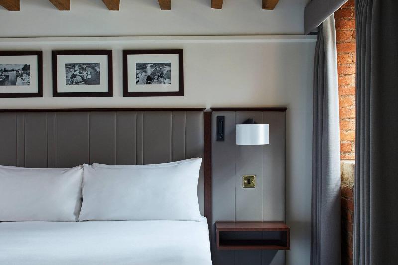 Номер Executive, Padjadjaran