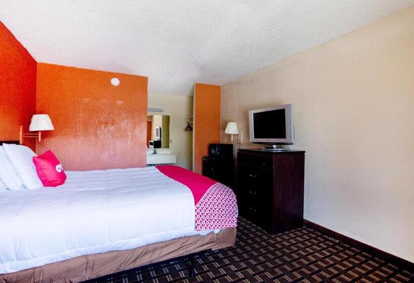 חדר סטנדרט עם מיטת קינג, Palm Court Inn & Suites