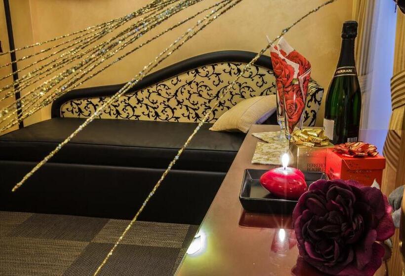 חדר סופריור, Romano