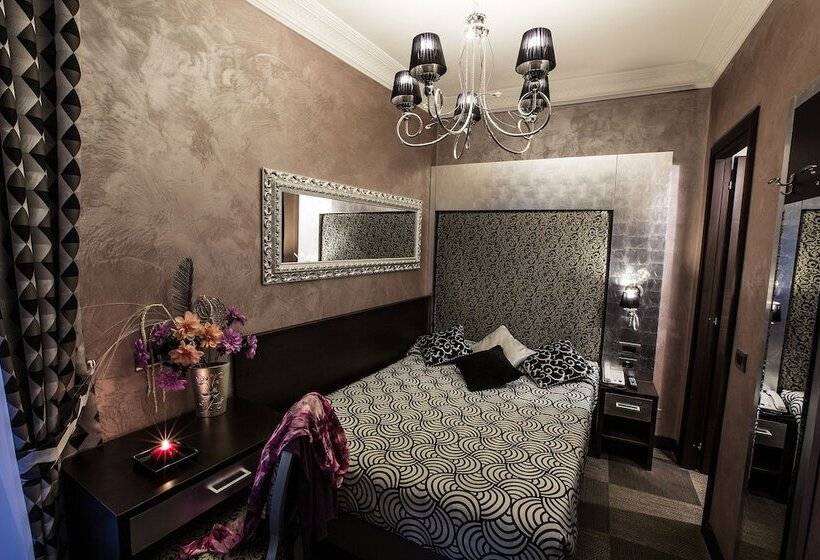 חדר סטנדרט יחיד, Romano