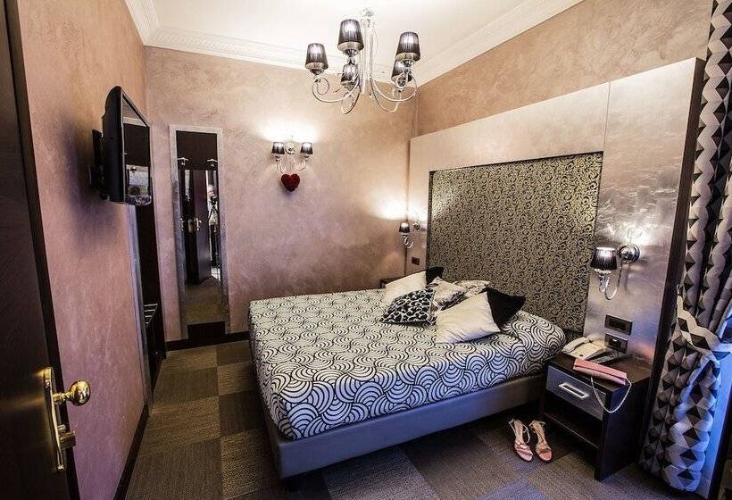 חדר סופריור, Romano