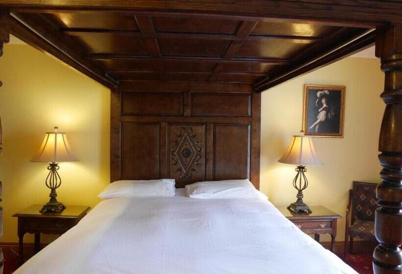 Номер Стандарт, Villare Hitchin Town Centre