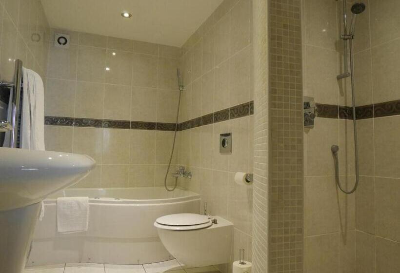 Номер Deluxe Кровать Кинг, Villare Hitchin Town Centre