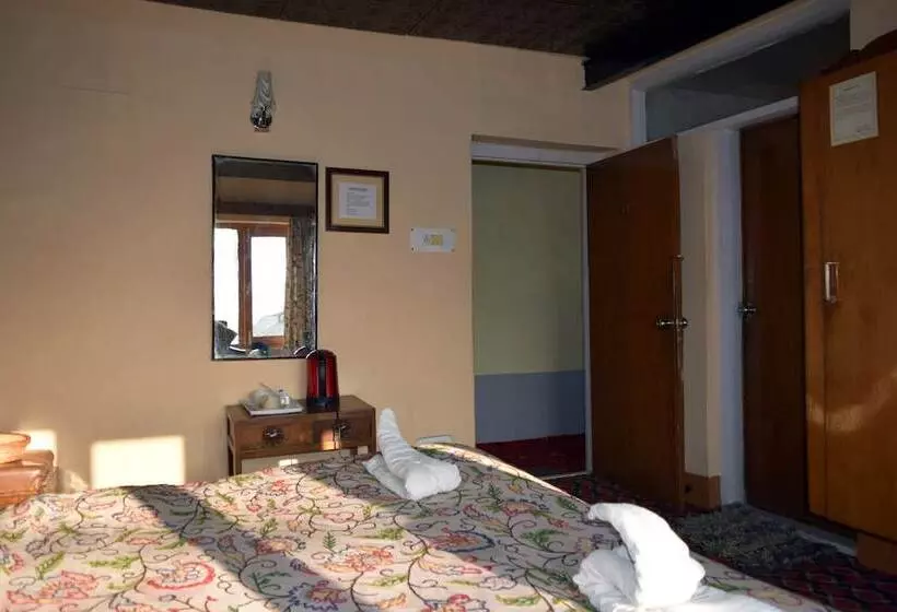 デラックスルーム, Welcome Gulmarg