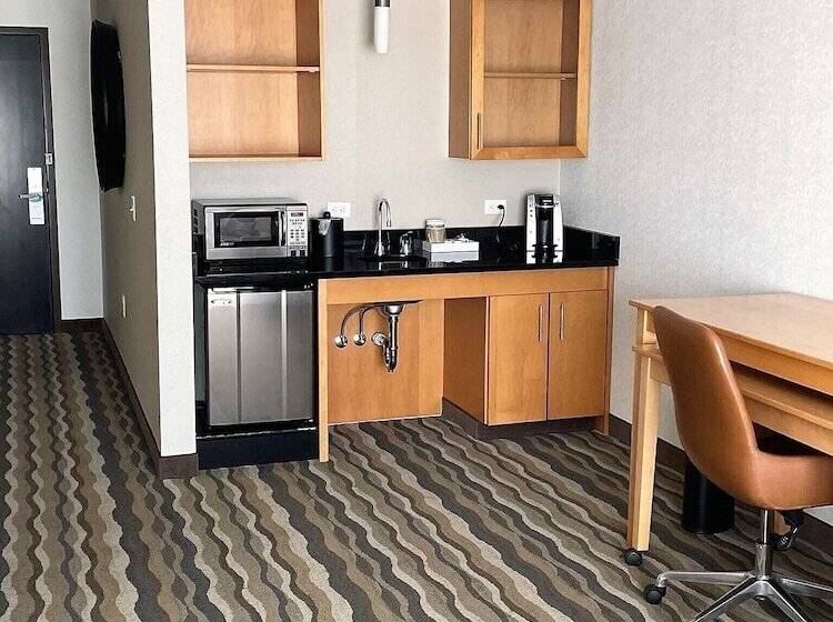 침실 2개 스위트, Wyndham Avon