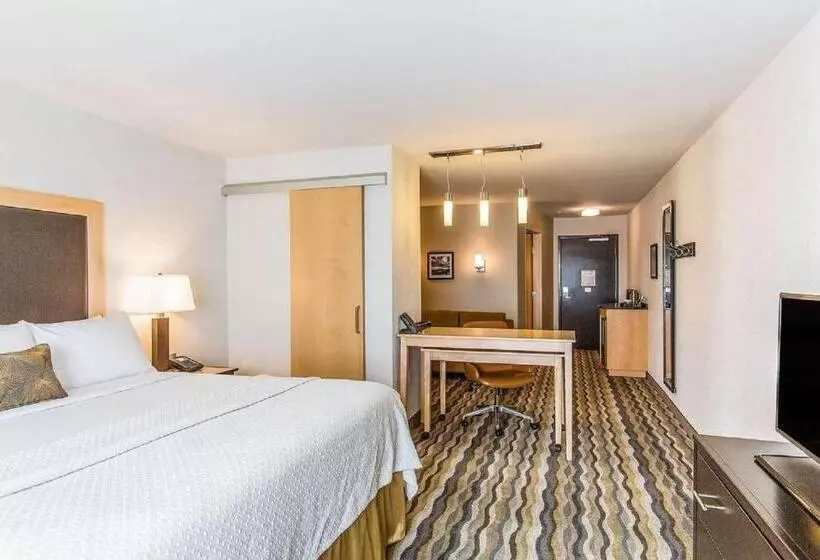 デラックススイート, Wyndham Avon