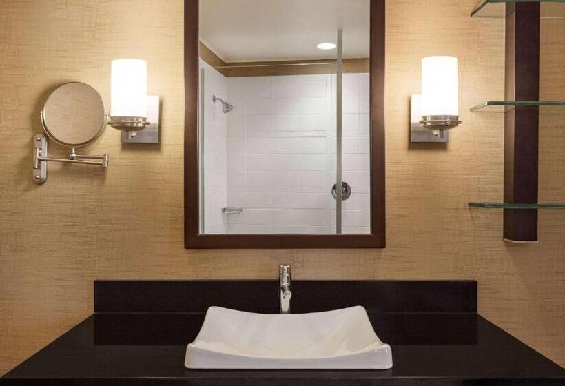 스위트, Wyndham Avon