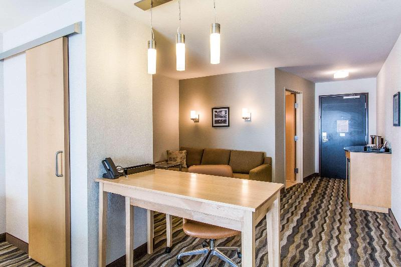 스위트 킹사이즈 침대, Wyndham Avon