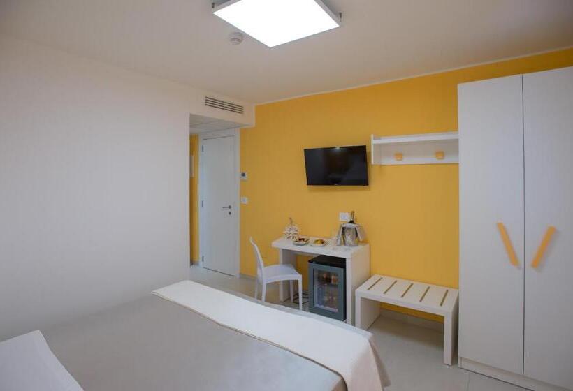 غرفة قياسية, Ah Premium Isola Di Pazze