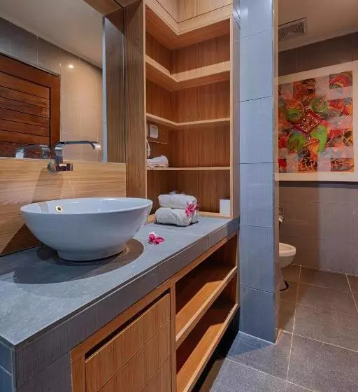 اتاق لوکس سه تخته, Matahari Tulamben Resort, Dive & Spa