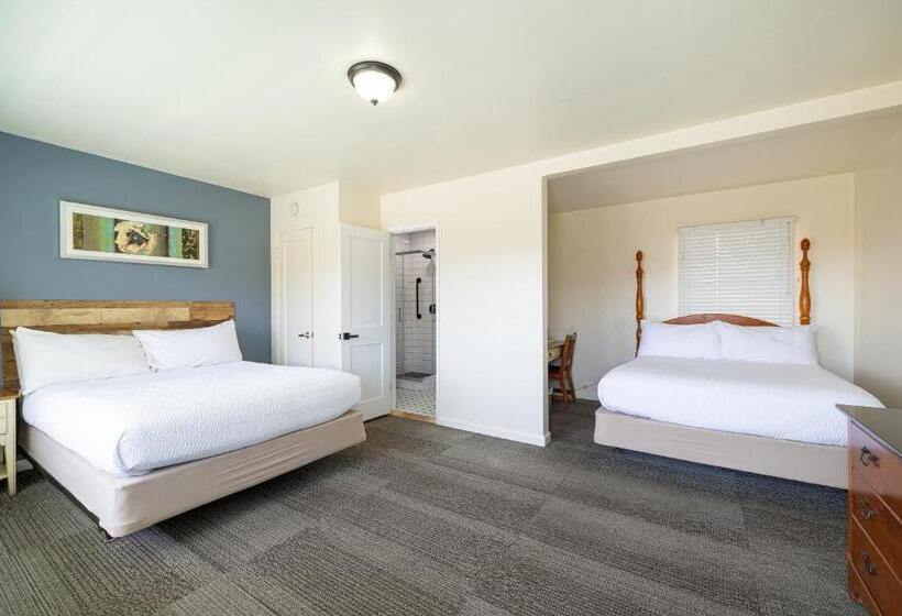 غرفة قياسية إطلالة جانبية علي البحر, Tides Oceanview Inn And Cottages