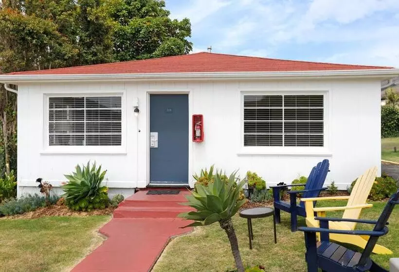 Talo 2 Makuuhuonetta, Tides Oceanview Inn And Cottages