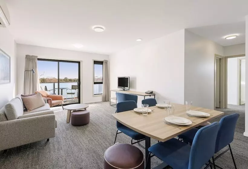 ２ベッドルームアパートメント, Quest Werribee