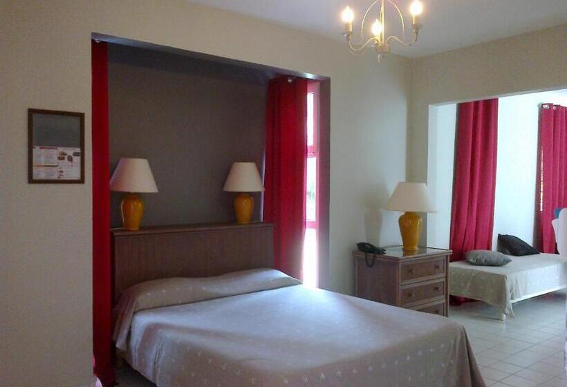 استودیوی سوپریور, Résidence Le Vallon Guadeloupe Parc Piscine Appartements & Studios & Services Hôteliers à La Carte