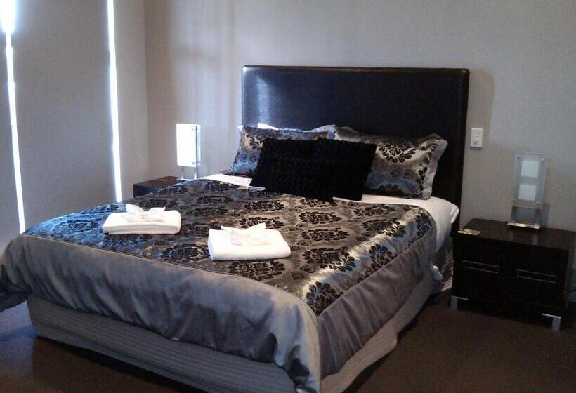 침실 2개 스위트, Sovereign Pier On The Waterways