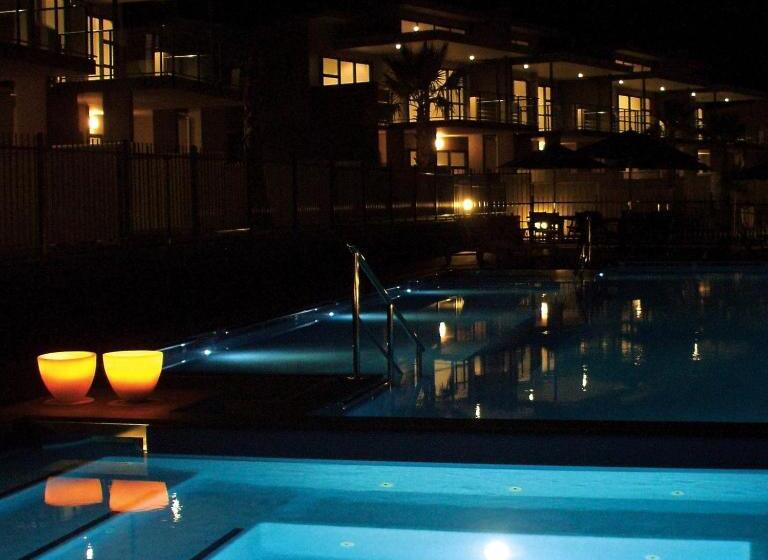 침실 2개 스위트, Sovereign Pier On The Waterways