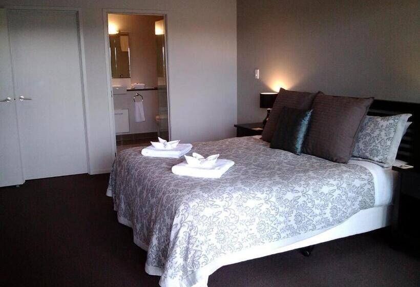 패밀리 스위트, Sovereign Pier On The Waterways