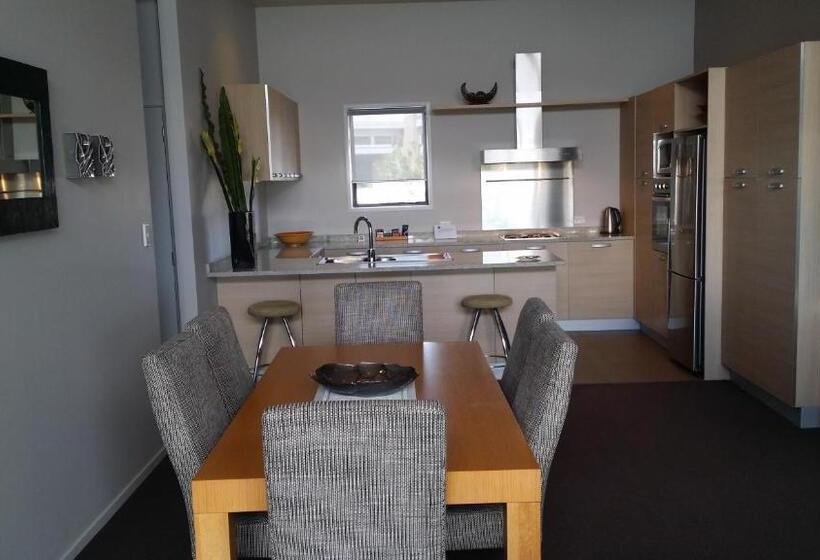 2 베드룸 패밀리 스위트, Sovereign Pier On The Waterways