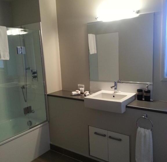 3침실 스위트, Sovereign Pier On The Waterways