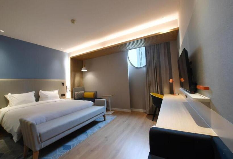 חדר סטנדרט עם מיטת קינג, Holiday Inn Express Tianjin Binhai, An Ihg