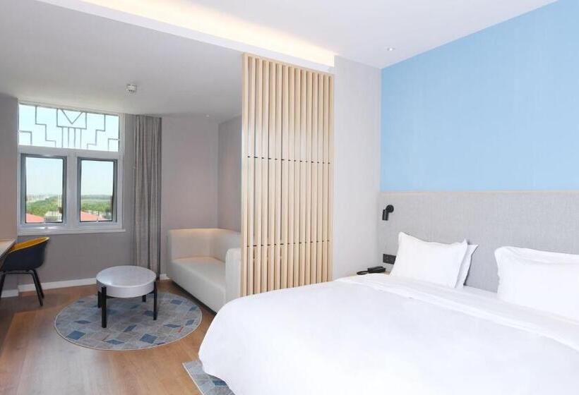 חדר סטנדרט עם מיטת קינג, Holiday Inn Express Tianjin Binhai, An Ihg