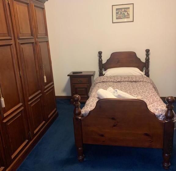 חדר סטנדרט, Mezzanetti