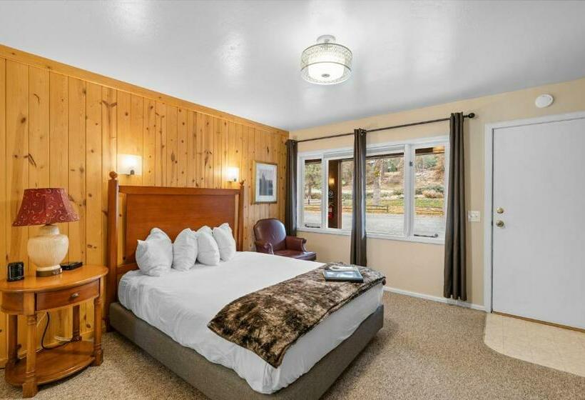 스탠다드 룸, Indian Creek Lodge