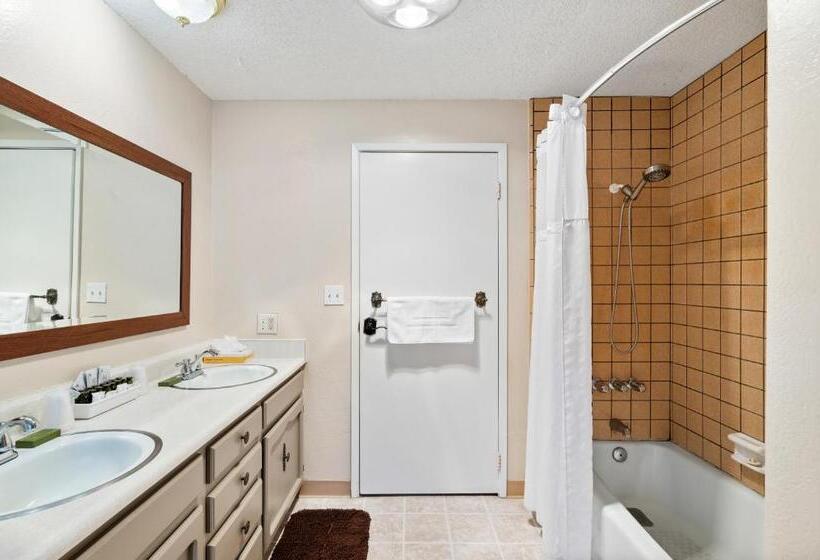 패밀리 스위트, Indian Creek Lodge