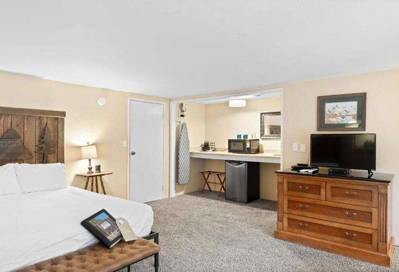 스탠다드 스튜디오, Indian Creek Lodge