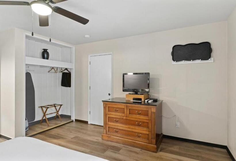 스탠다드 룸, Indian Creek Lodge