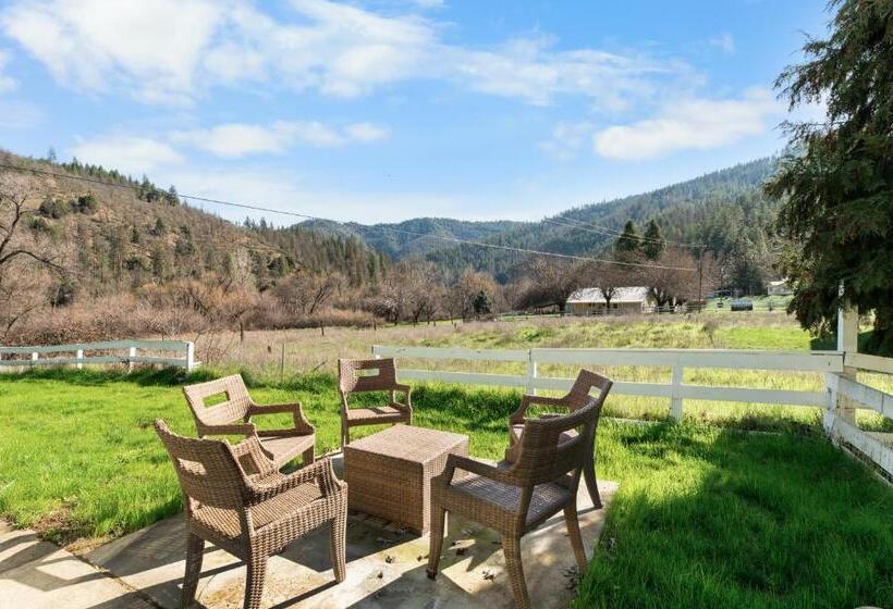 침실 3개 주택, Indian Creek Lodge