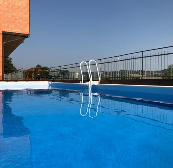 ガーデンビュースタンダード4ベッドルーム, Calamazzante