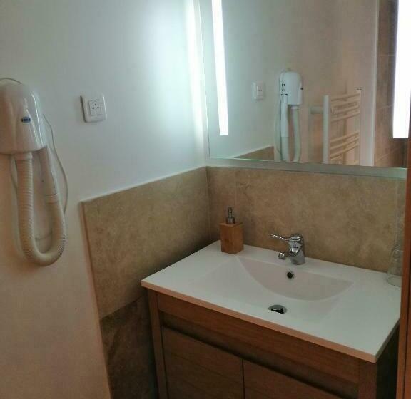 Четырехместный Номер Стандарт, Domaine De Cayre