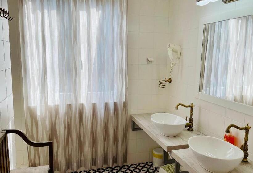 Номер Стандарт Совместная Ванная, Penzion Kokorin Forest Villa