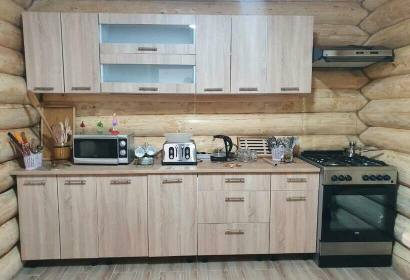 Дом 4 Спальни, Cabana Raisa