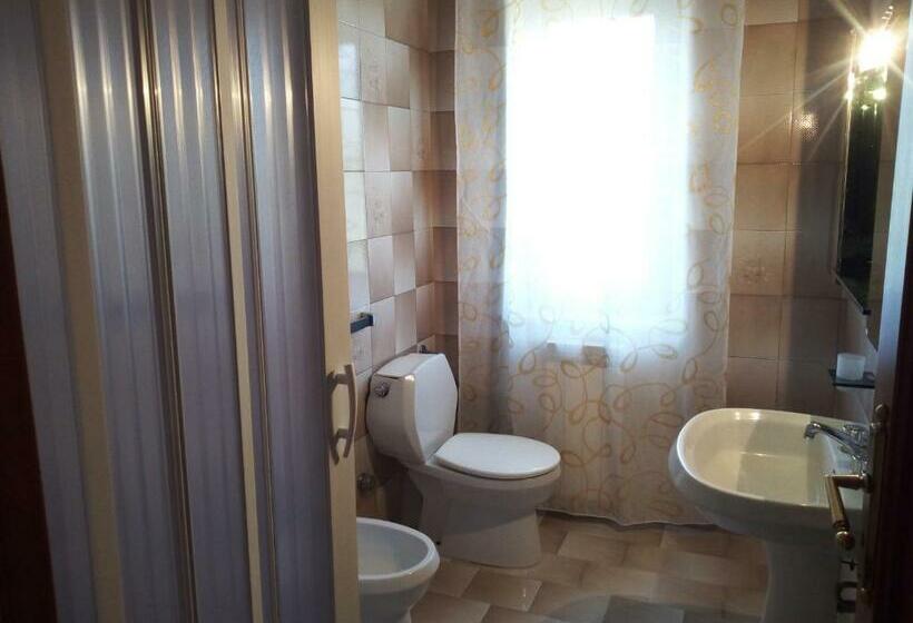 带2个卧室的套房, Casa Emilia