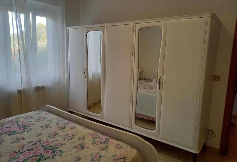 带2个卧室的套房, Casa Emilia