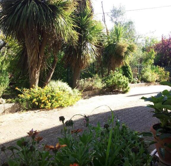 家庭间, Casa Emilia