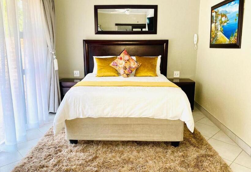 Comfort Studio, C&c Hotel Vibes Randpark Ridge Jhb 14 Units Available