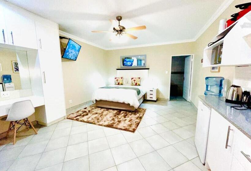 Premium Studio, C&c Hotel Vibes Randpark Ridge Jhb 14 Units Available