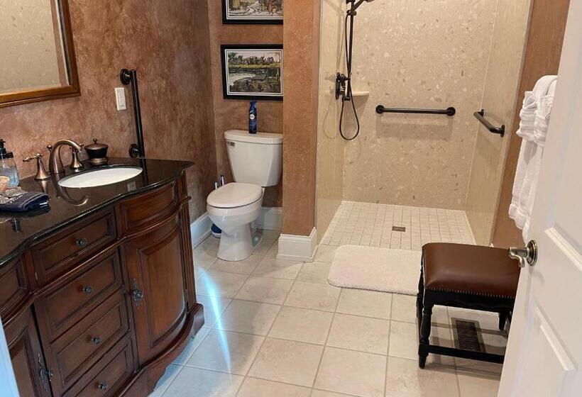 디럭스 스위트, Riverside Inn Bed And Breakfast