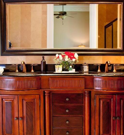 스위트, Riverside Inn Bed And Breakfast